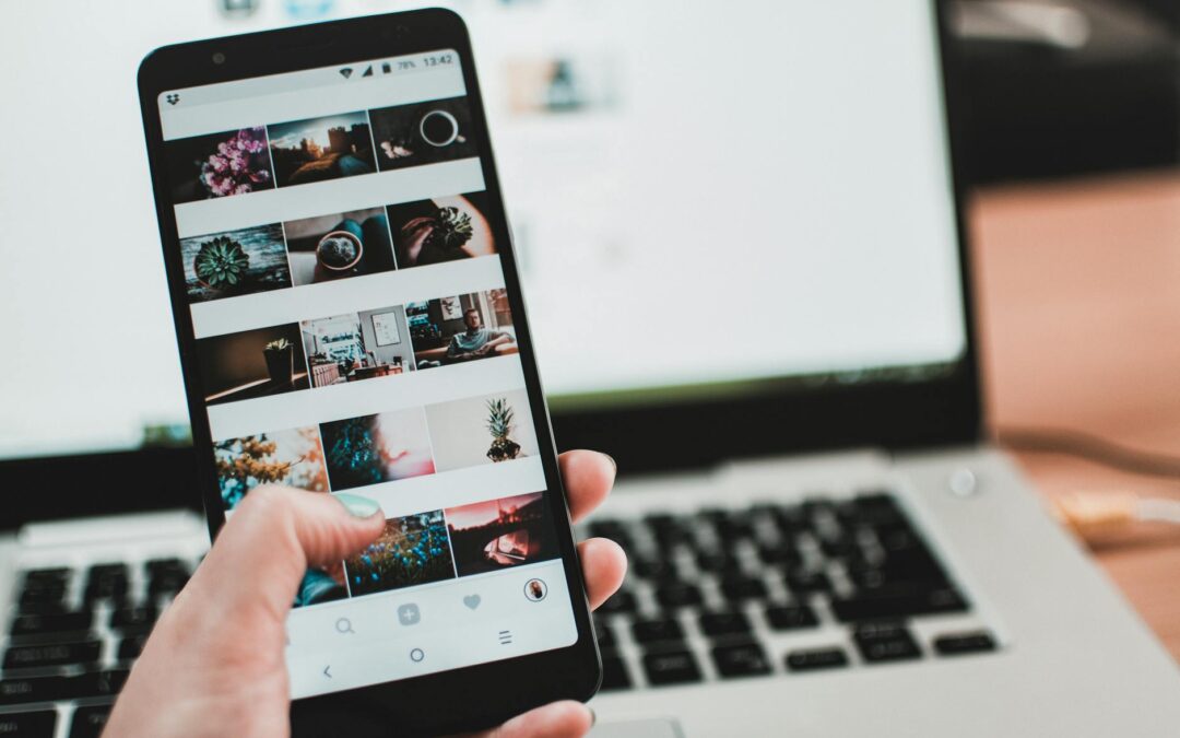 Uitblinken op sociale platforms om je naamsbekendheid te vergroten